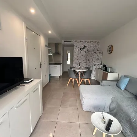 Sunsets&waves Apartment